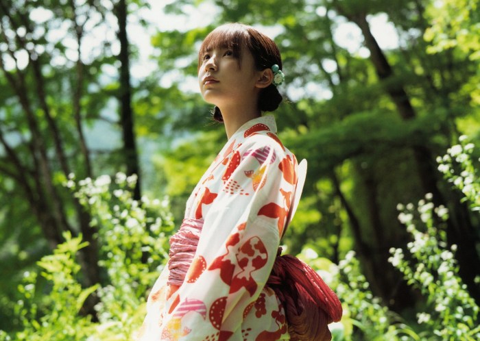 渡辺莉奈 鬼かわなタンクトップグラビア画像他！