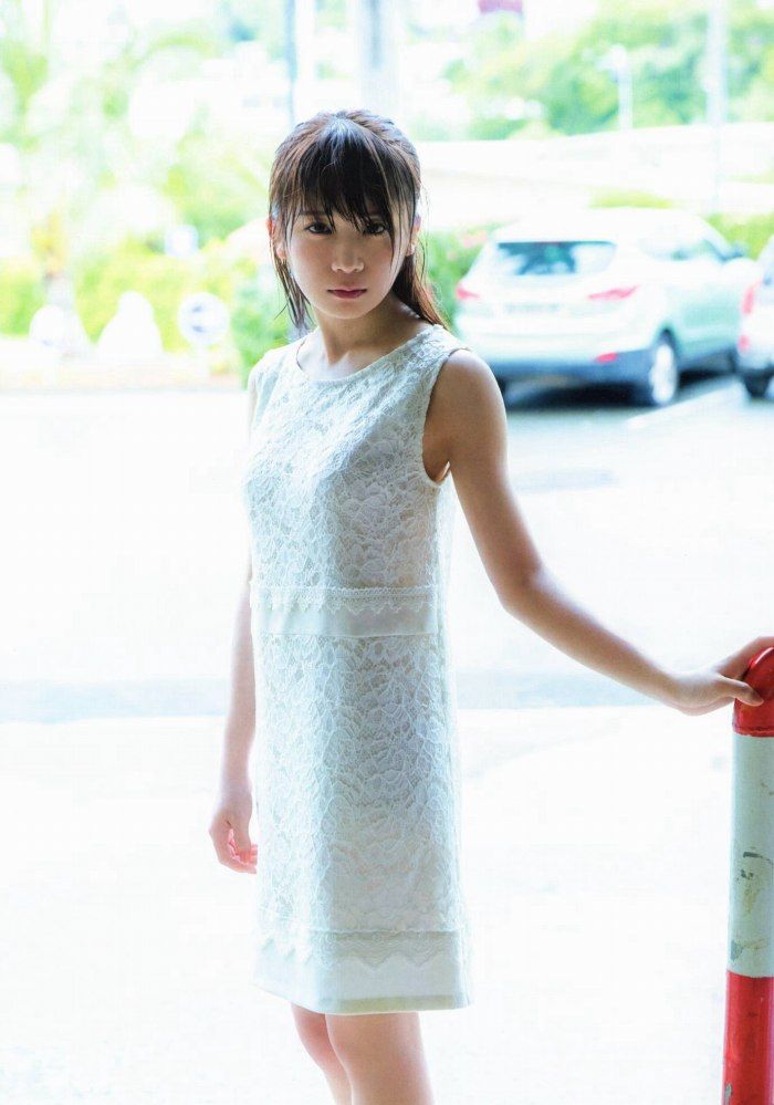 秋元真夏 激かわな水着・ランジェリー画像！