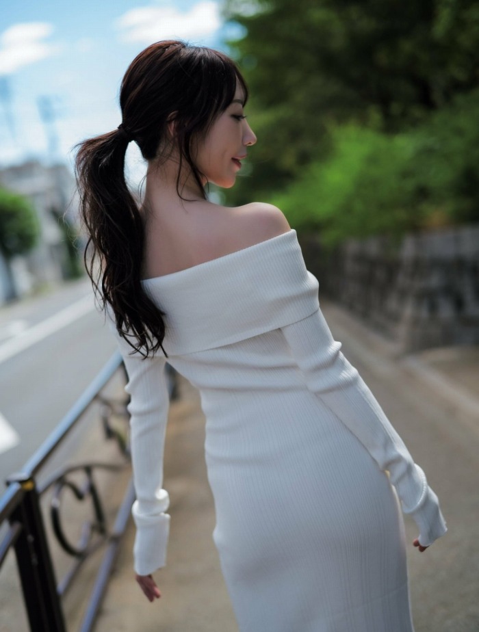 清水あいり Hカップヌード＆水着グラビア画像！