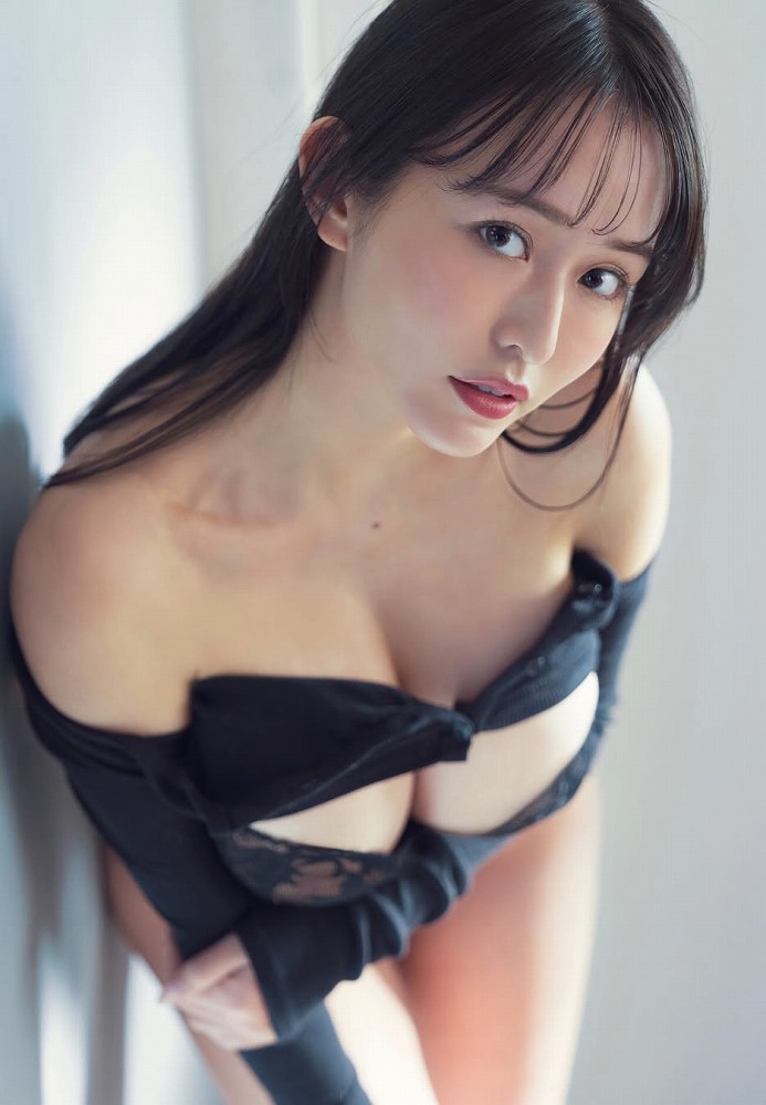 天野ちよ Hカップパイパイの水着グラビア画像！