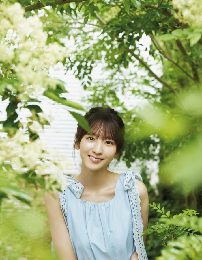 菅原咲月 すべすべ美脚の激かわグラビア画像！