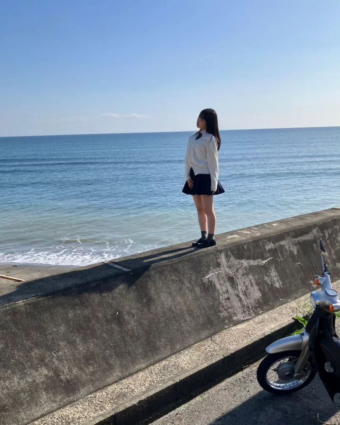 矢野ななか くびれボインの水着グラビア画像！