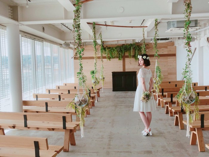 浜辺美波 鬼かわな水着＆浴衣グラビア画像！