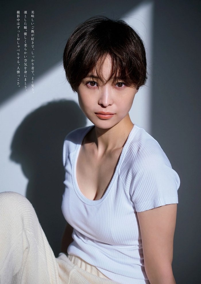 渡邊渚 おっぱいが凄い水着グラビア他画像！