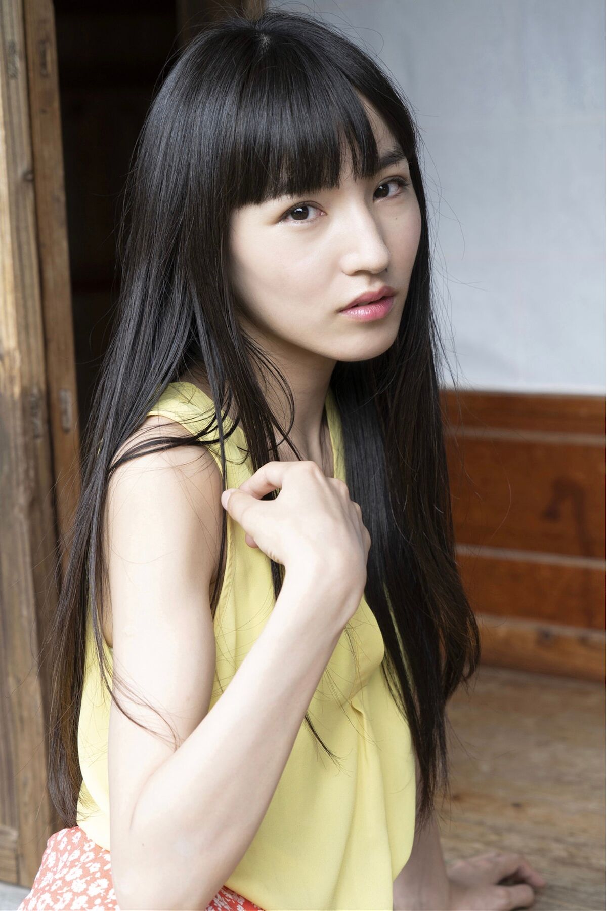 Mai Yasuda 保田真愛 - Bizarre Beautiful Butt 猟奇的な美尻 Part01