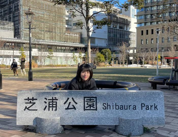 浜辺美波 鬼かわな水着＆浴衣グラビア画像！