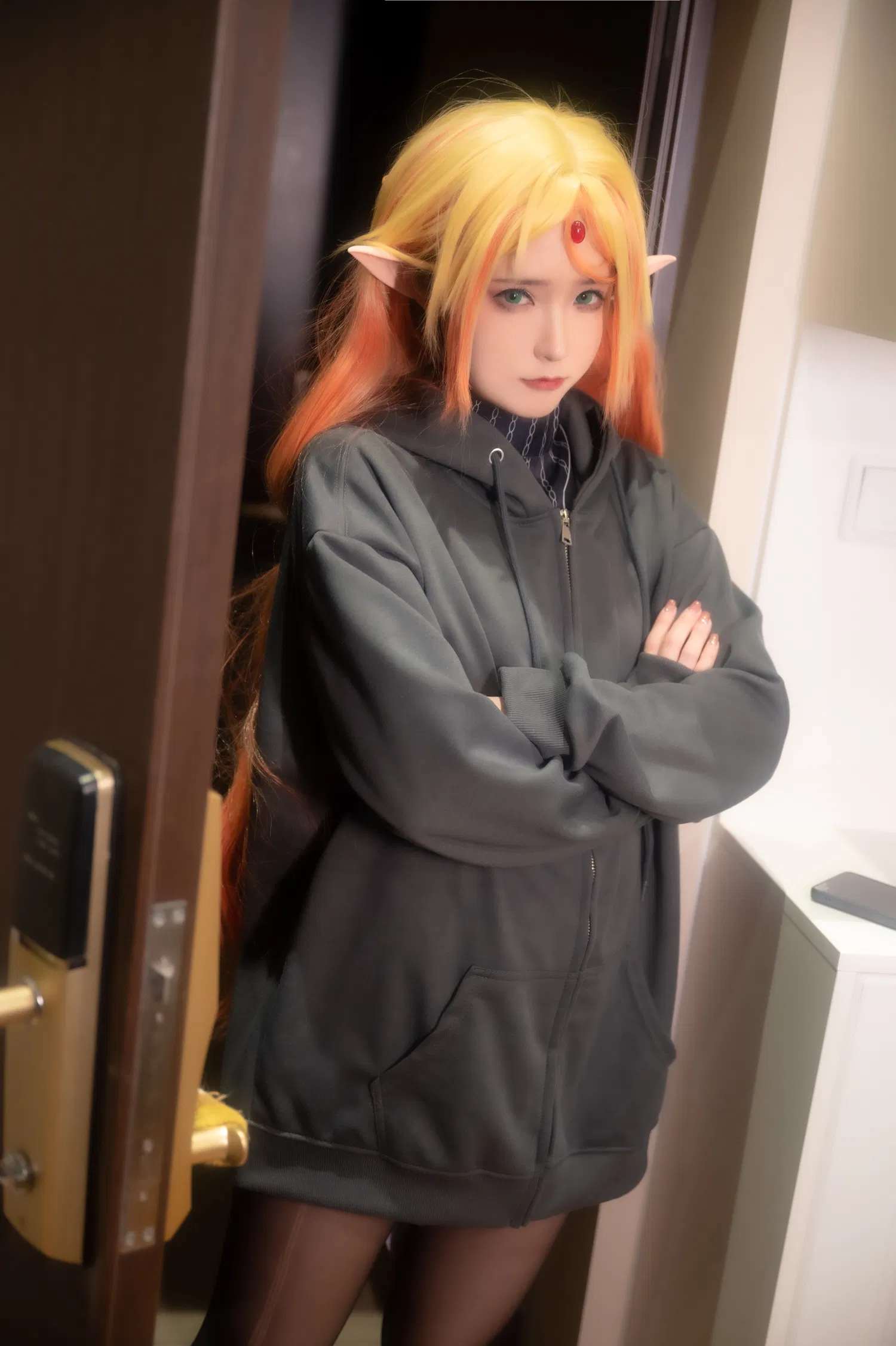 [Cosplay] Quan冉有点饿 异世界舅妈