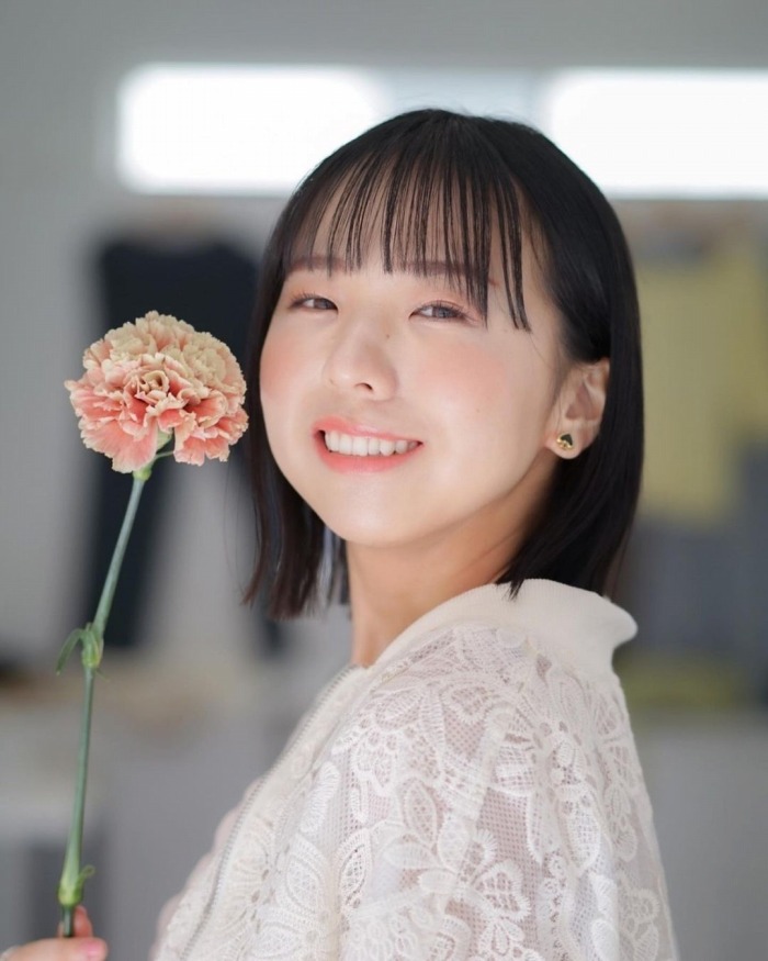 鍛治島彩 キュートな水着グラビアほか画像！