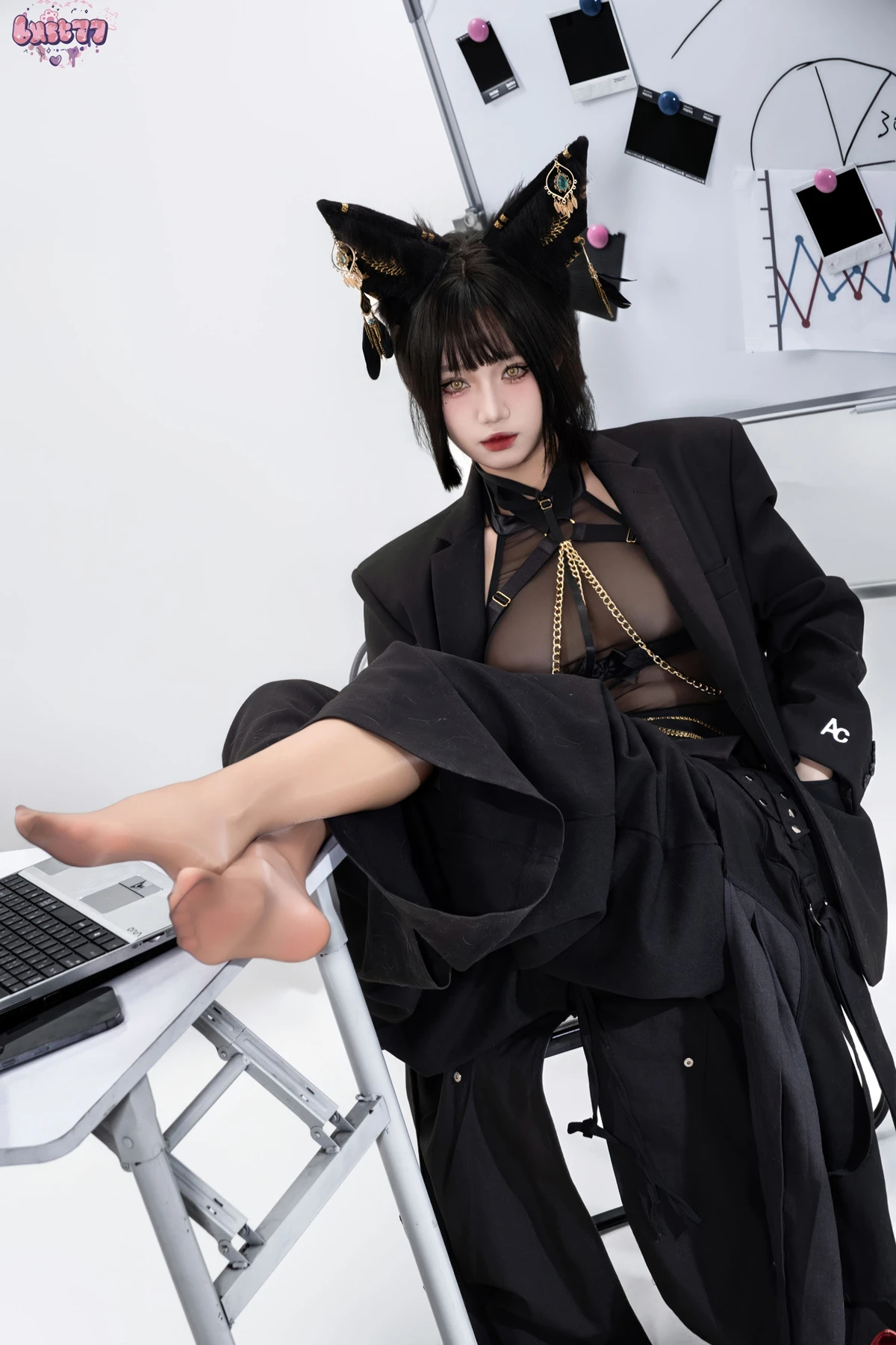 Cosplay 柒柒要乖哦 – 黑·阿努比斯 Set.02