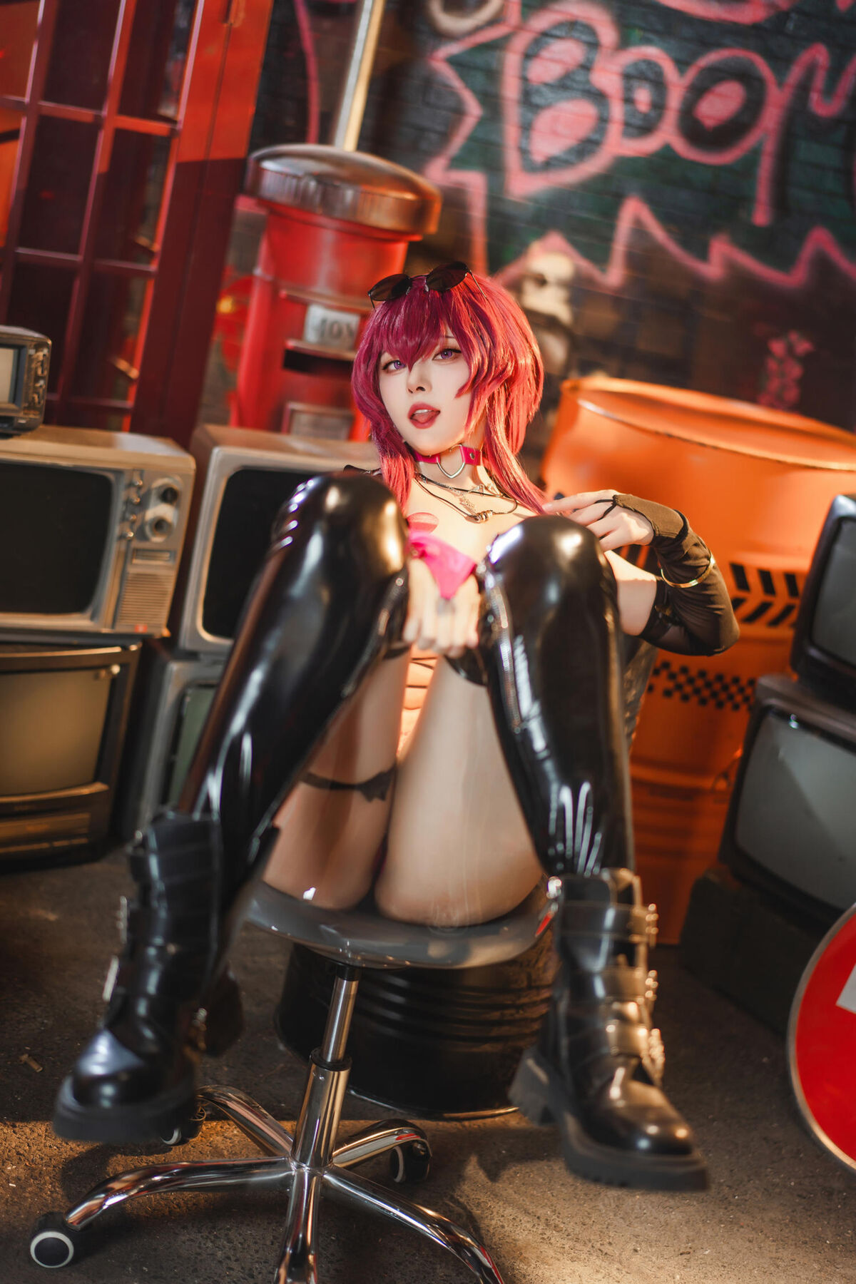 Coser@Natsuko夏夏子 - 崩坏·星穹铁道 卡芙卡 朋克同人