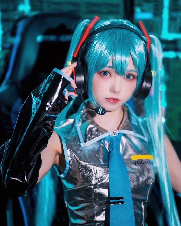 高橋彩音 激かわな水着グラビア画像ほか！！