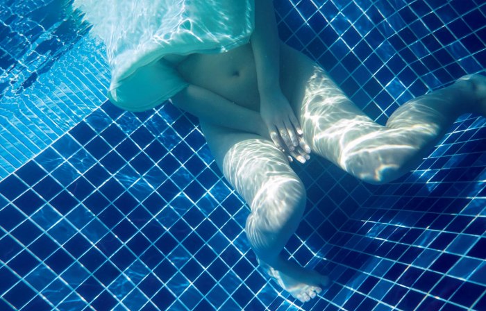 天木じゅん 爆裂Iカップの水着グラビア画像！