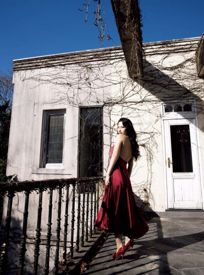 街山みほ 美乳ヘアヌード＆水着グラビア画像！