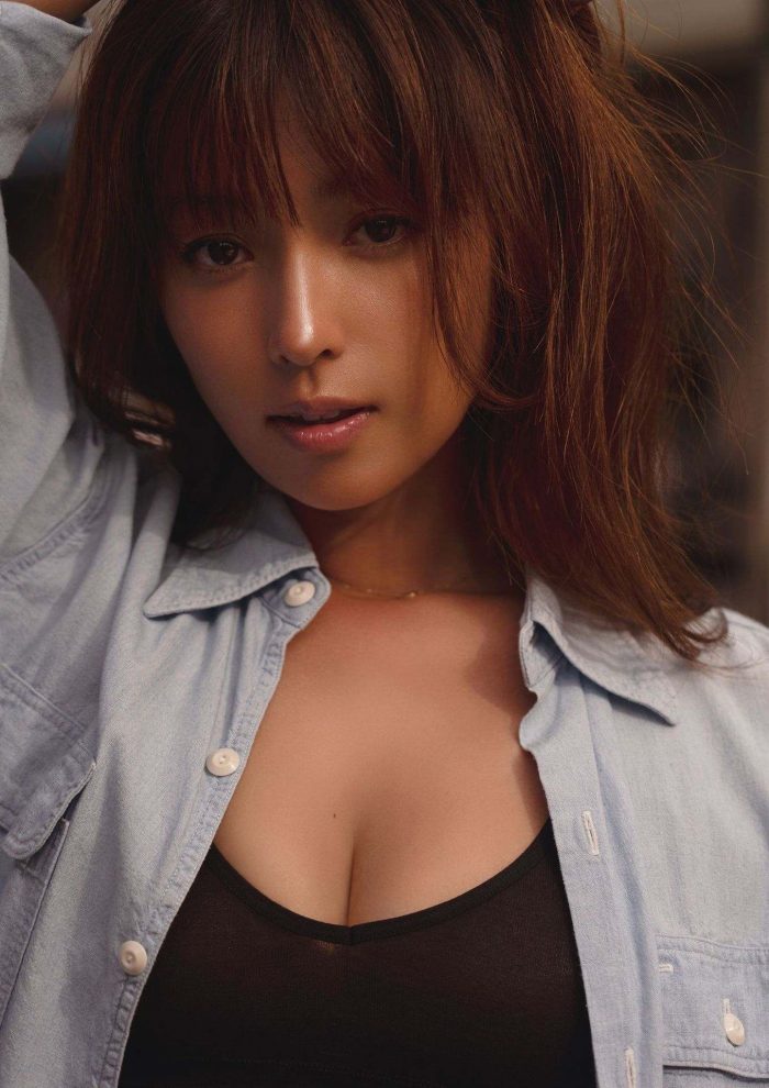 深田恭子 ムッチリ水着＆下着グラビア画像！