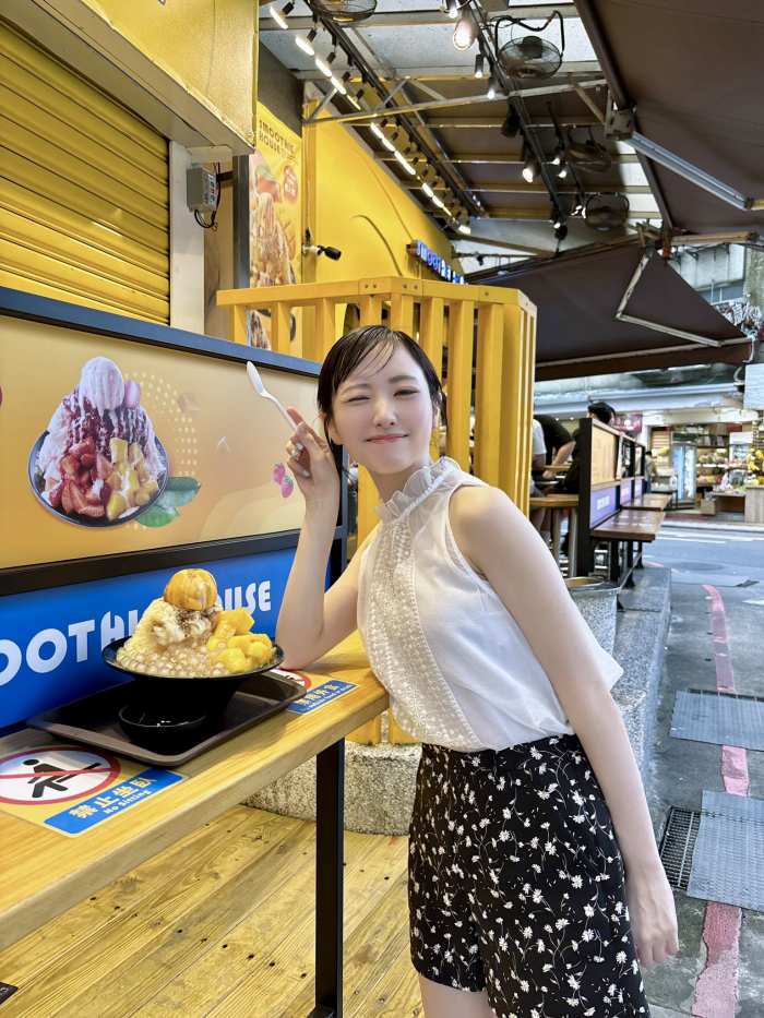 石田千穂 めちゃかわな水着グラビア画像！！