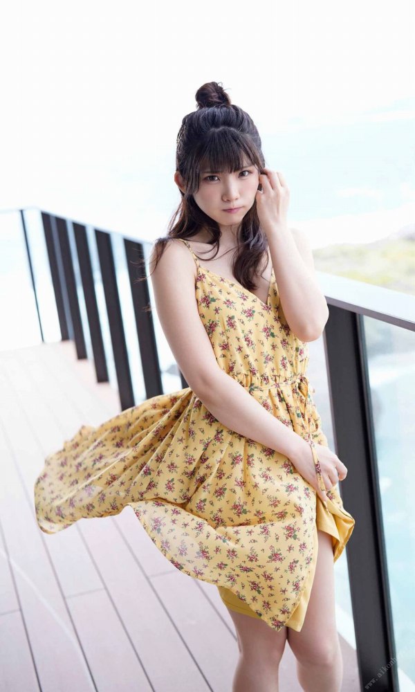 えなこ めっちゃかわいい水着グラビア画像！