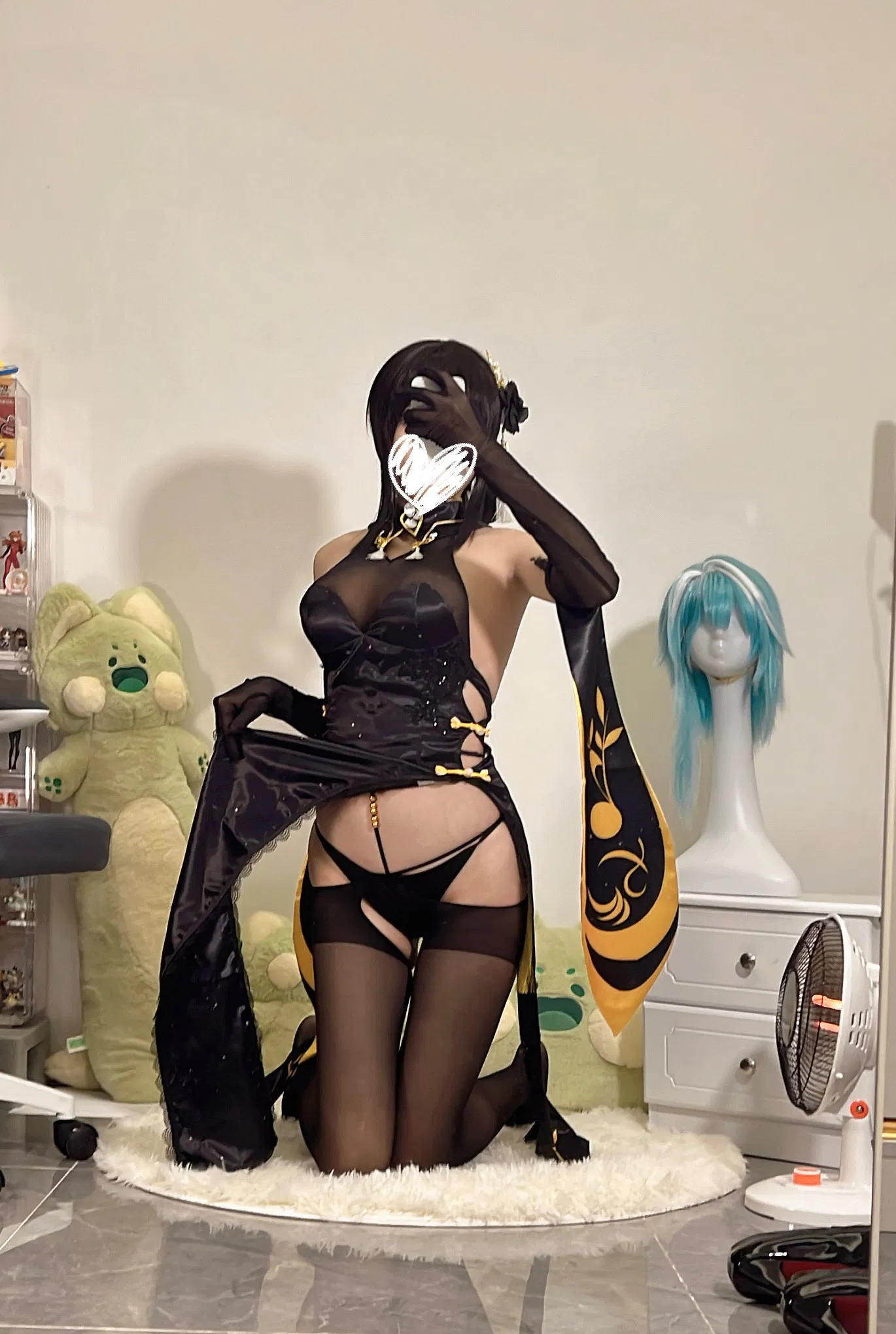 [Cosplay] 无影喵喵Ghost - 镇海黑旗袍