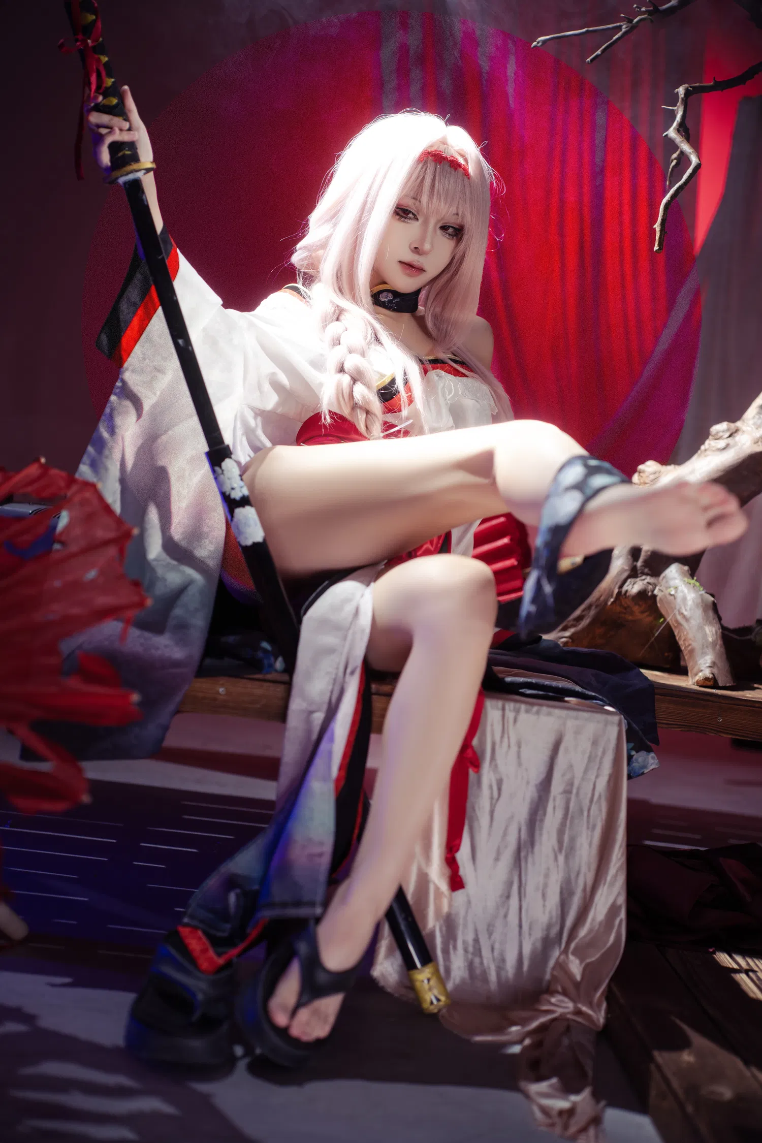 [Cosplay] 矢量鱼 Nikke胜利女神 暗莲