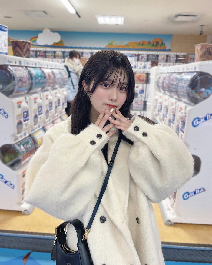 滝口愛奈 癒される激かわ水着グラビア画像！