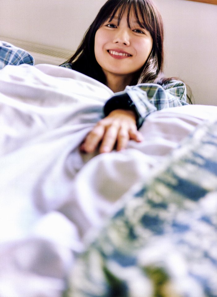 河田陽菜 ぷるふわバストの水着グラビア画像！