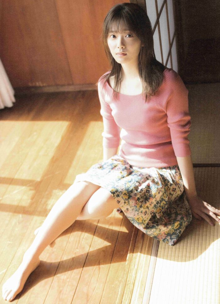 田村保乃 ナチュラルな激かわ水着グラビア画像！