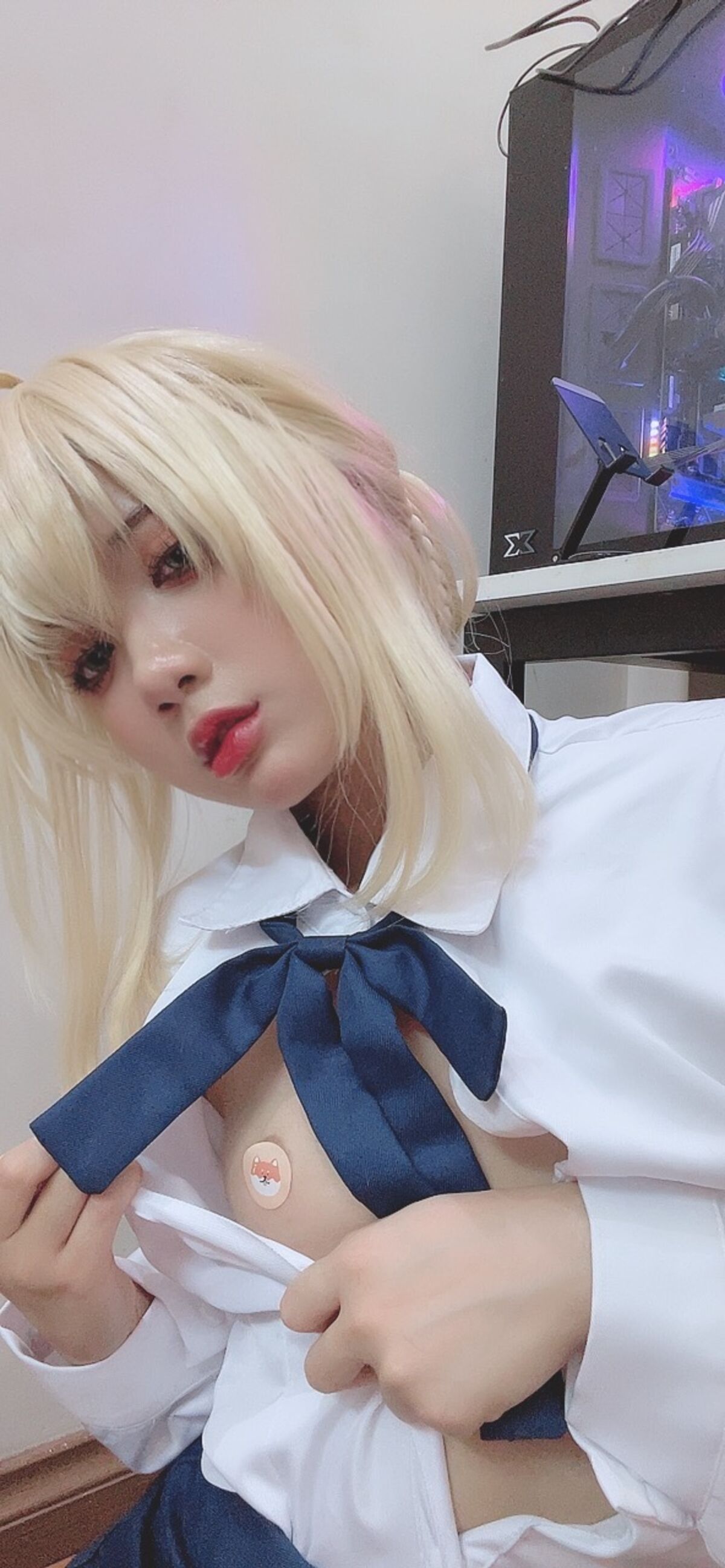 Coser@PoppaChan - Artoria Pendragon Fate Part01