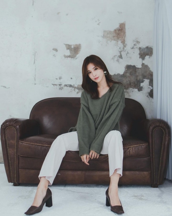 益田アンナ スタイルが凄い水着グラビア画像！