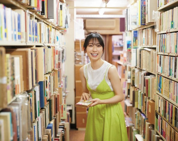 金村美玖 しっとりかわいい水着＆生脚画像！