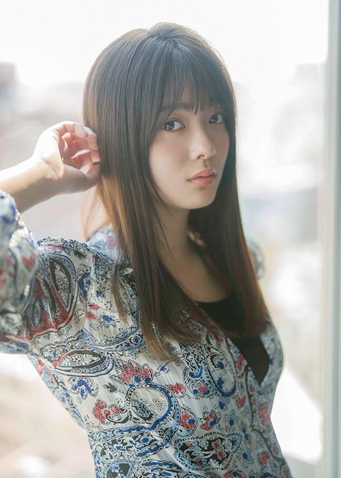 田村保乃 ナチュラルな激かわ水着グラビア画像！