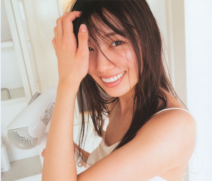 河田陽菜 ぷるふわバストの水着グラビア画像！