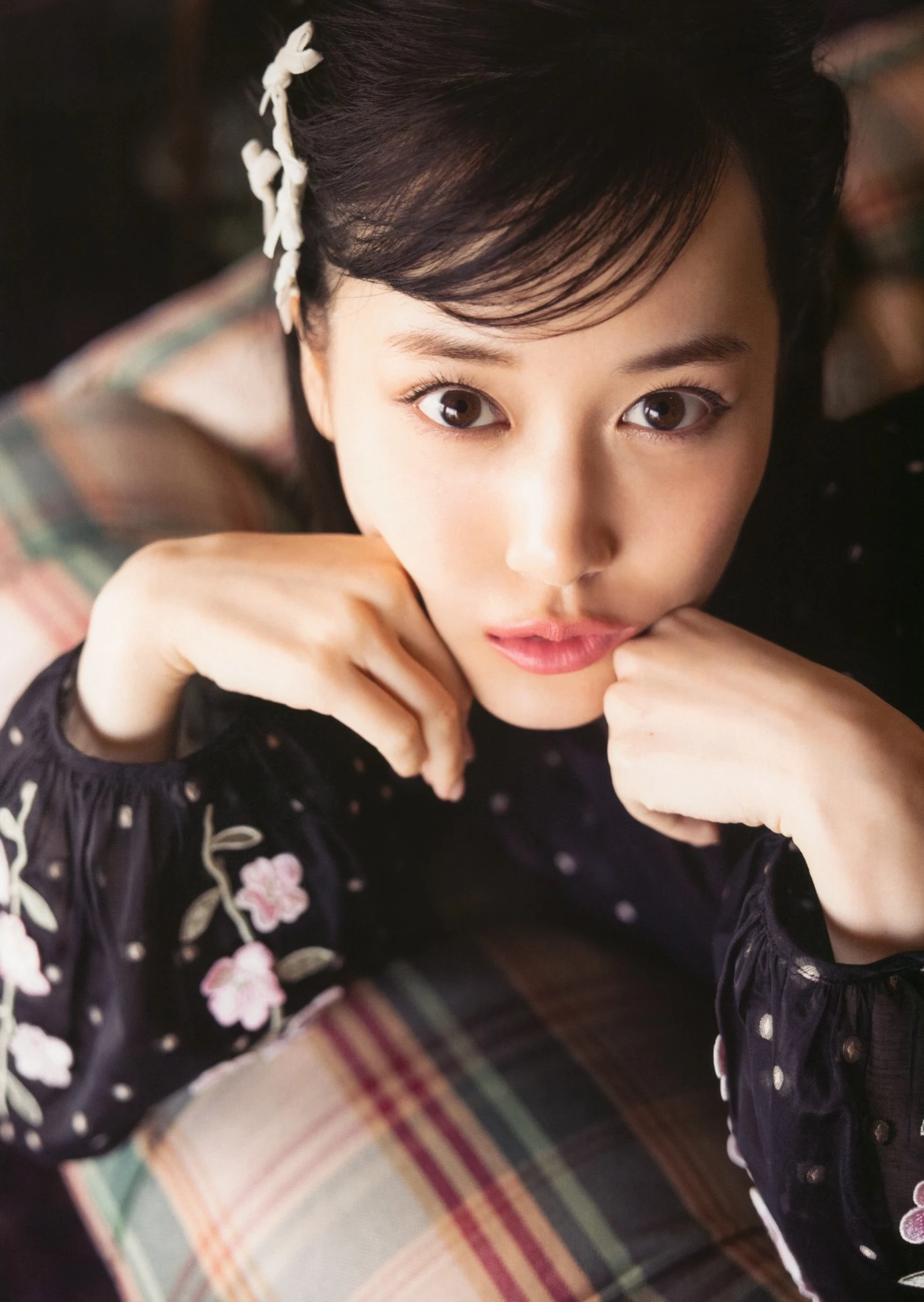 Mizuki Yamashita 山下美月, 2nd写真集 「ヒロイン」 Set.02