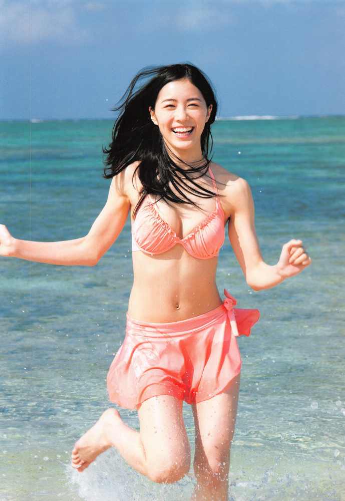 松井珠理奈 水着＆セミヌードグラビア画像！