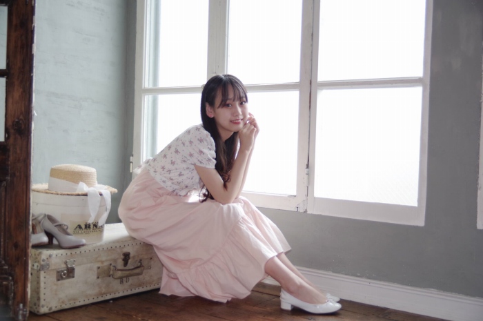 須羽こころ ふわふわバストの水着グラビア画像！