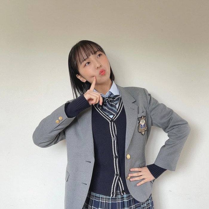 鍛治島彩 キュートな水着グラビアほか画像！