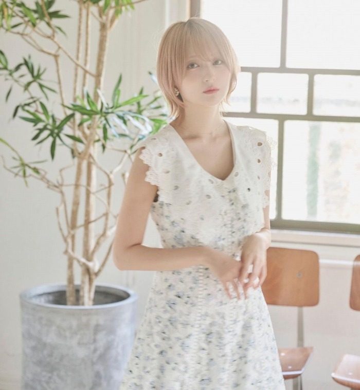 こばしり 軌跡の果ての水着グラビア画像他！