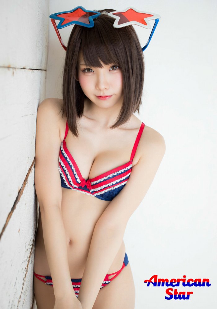 えなこ めっちゃかわいい水着グラビア画像！