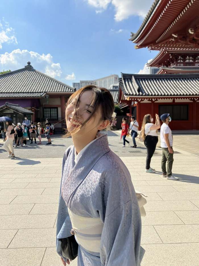 うらら 小顔美女の下着＆水着グラビア画像！