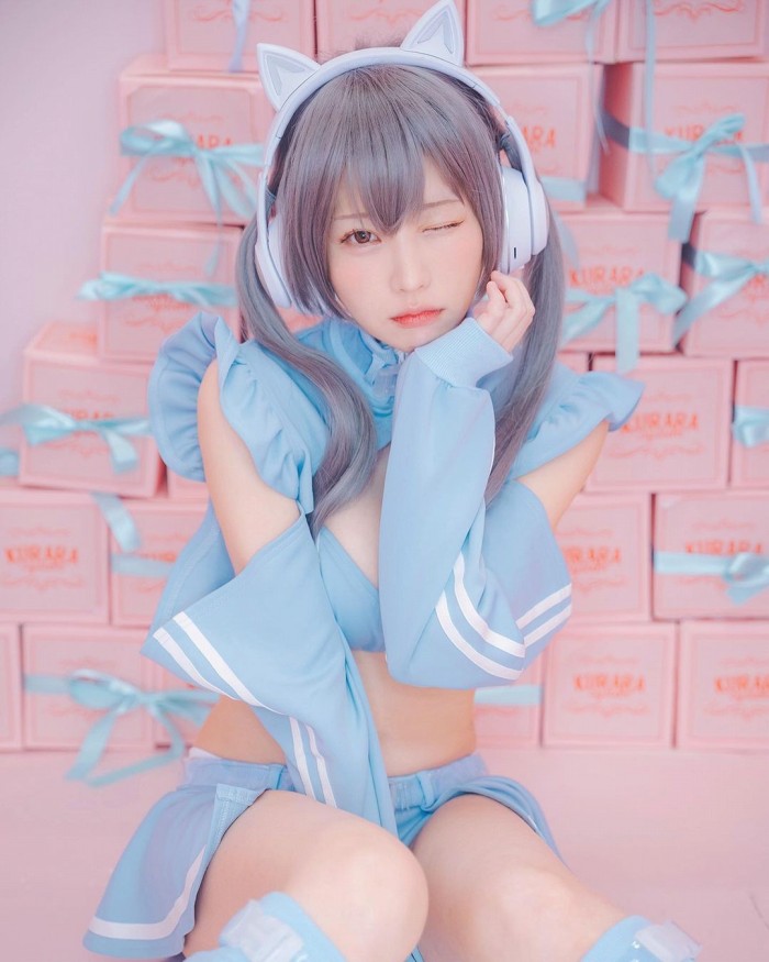 えなこ 過去のグラビア画像