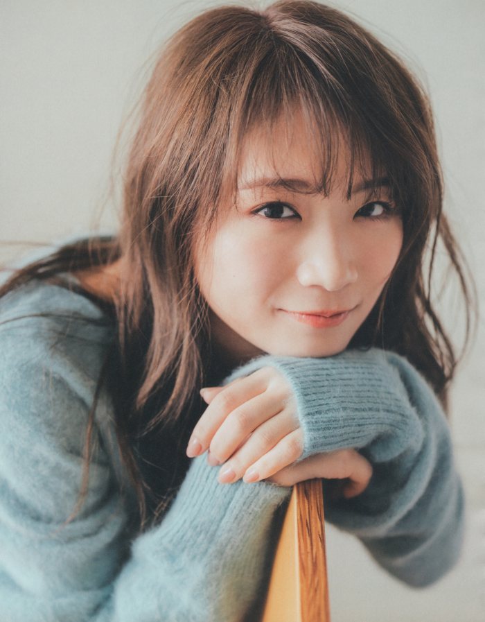 秋元真夏 激かわな水着・ランジェリー画像！