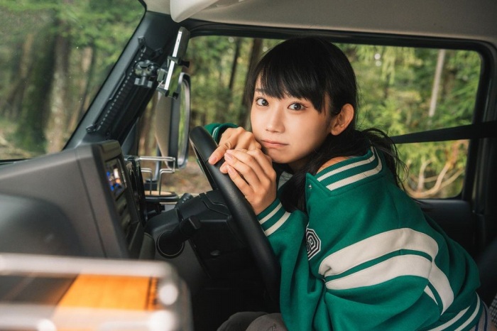 相沢菜々子 スタイル抜群な水着グラビア画像！