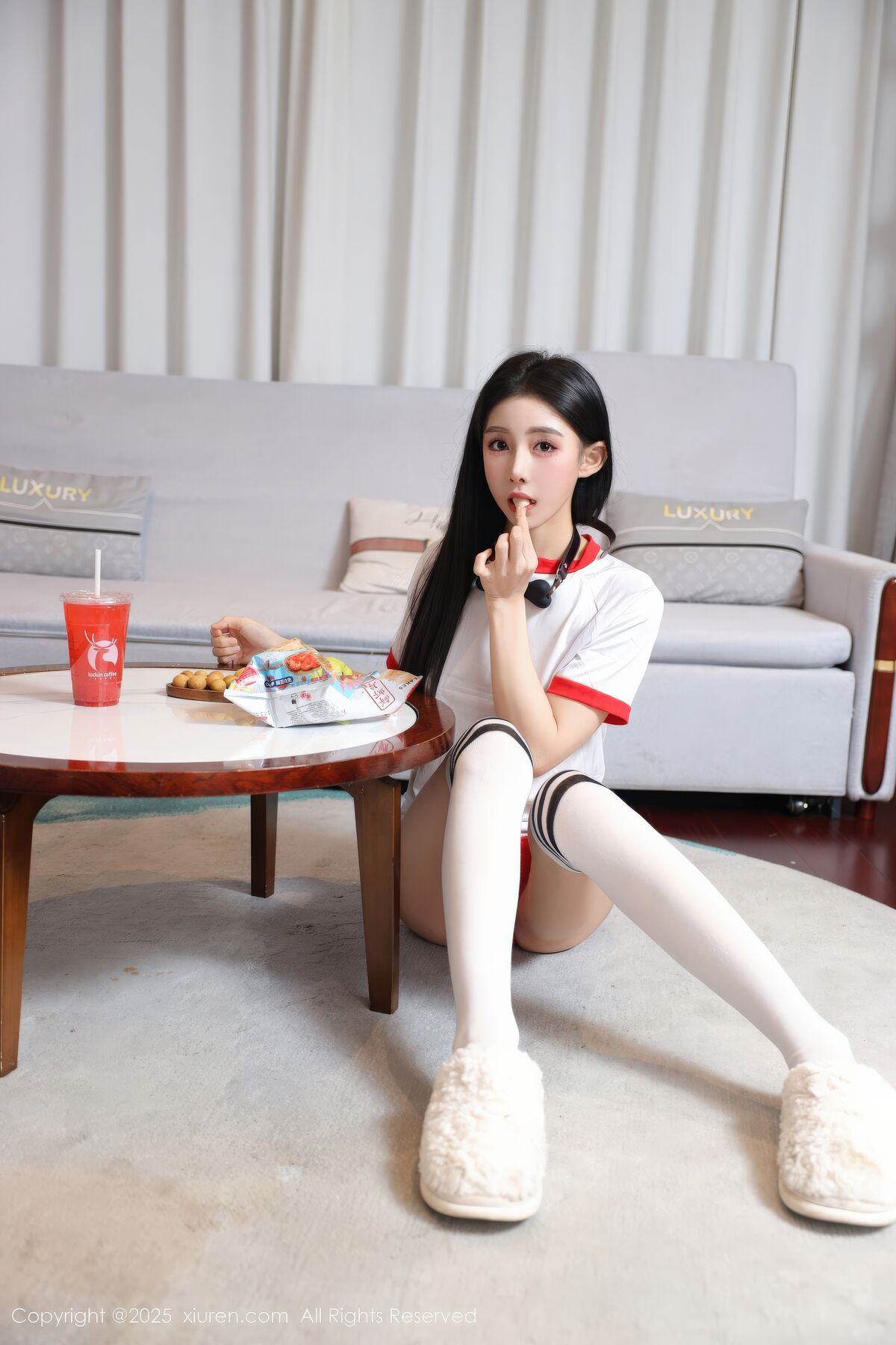 XiuRen秀人网 No.11110 Xu Wei Wei Ya