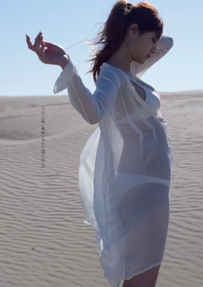 アンジェラ芽衣 素敵すぎ水着グラビア画像！