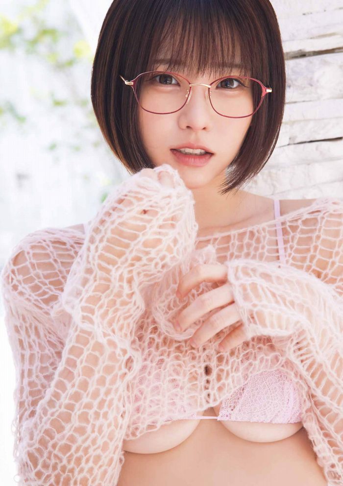 えなこ 過去のグラビア画像