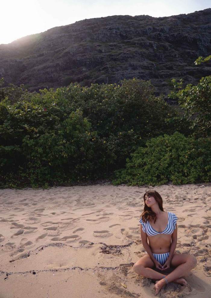 深田恭子 ムッチリ水着＆下着グラビア画像！