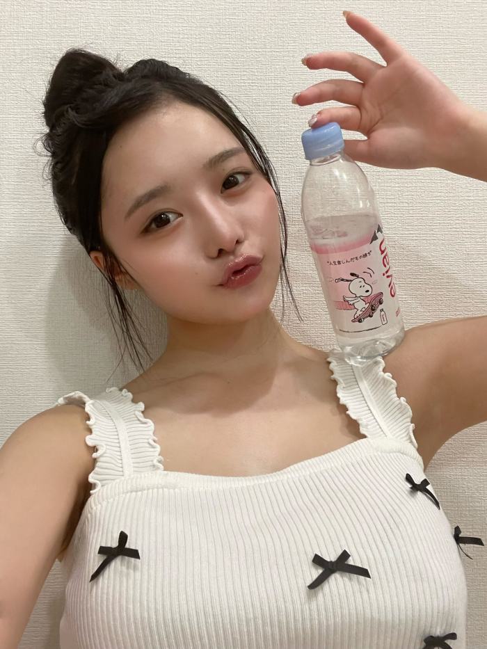 高鶴桃羽 激かわボインな水着グラビア画像！