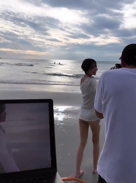 渡邊渚 おっぱいが凄い水着グラビア他画像！