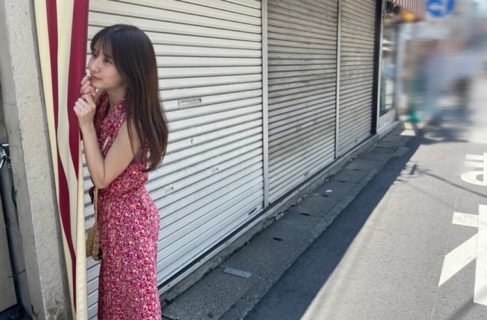 菅原咲月 すべすべ美脚の激かわグラビア画像！