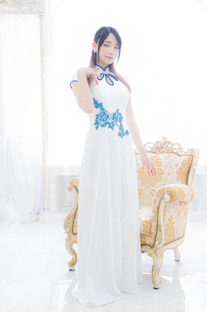 あまつまりな 脱ぎすぎ水着＆下着グラビア画像！