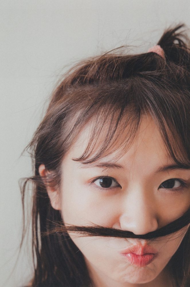 秋元真夏 激かわな水着・ランジェリー画像！