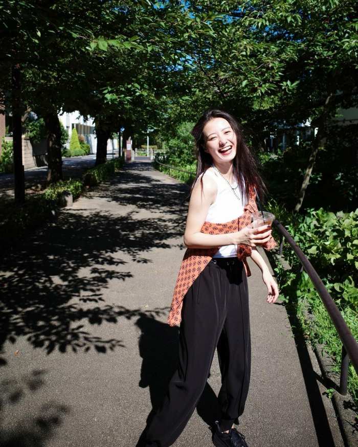 高田里穂 スタイル抜群な水着グラビア画像！